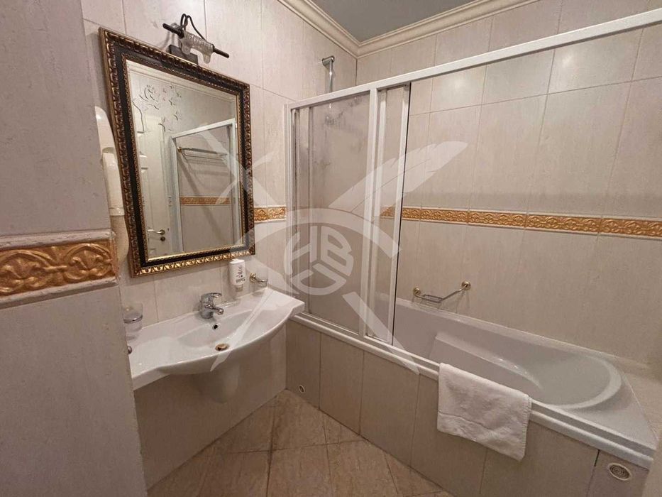 Продава се Двустаен апартамент в София, Борово - 65 кв.м за 3847 €/кв.м - Снимка #6