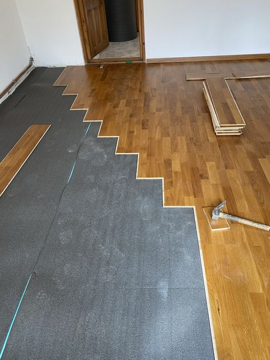 Parchetar cu experienta