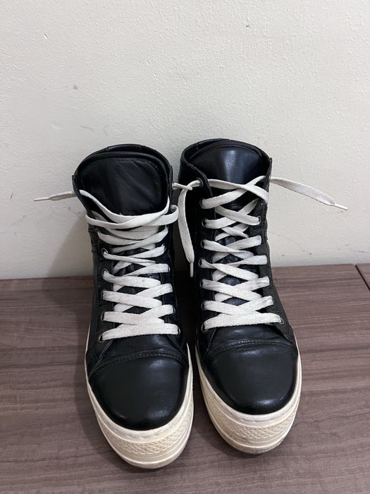 Дамски обувки Guess