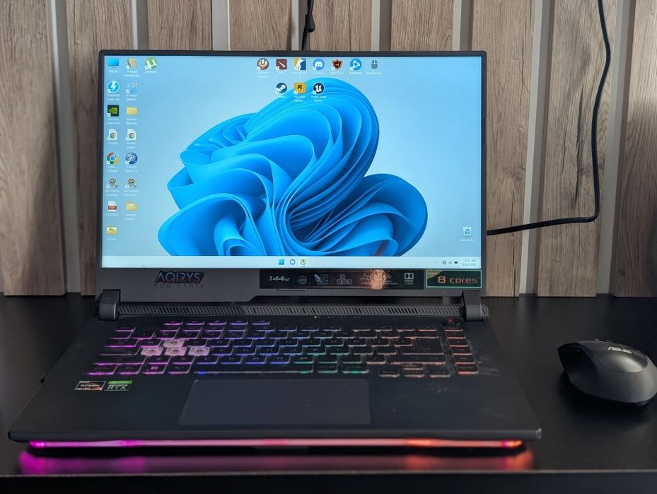Asus rog strix gaming laptop