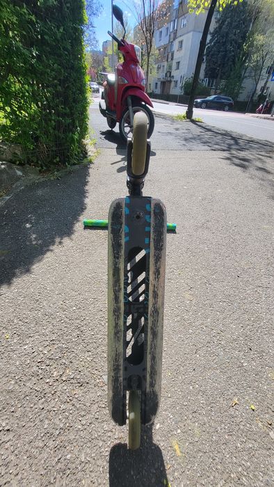 MGX P1 trotineta freestyle