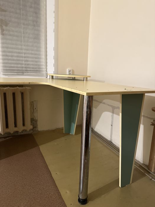 Продам шкаф+стол