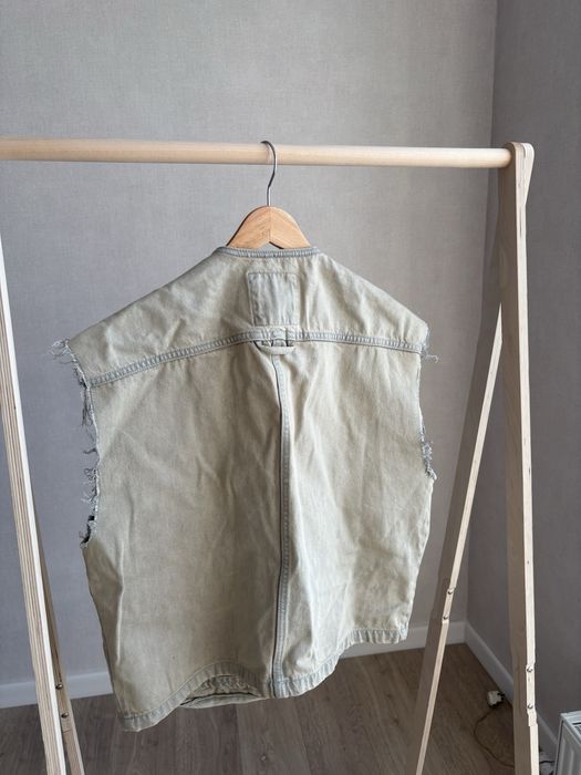 Жилет размер М.