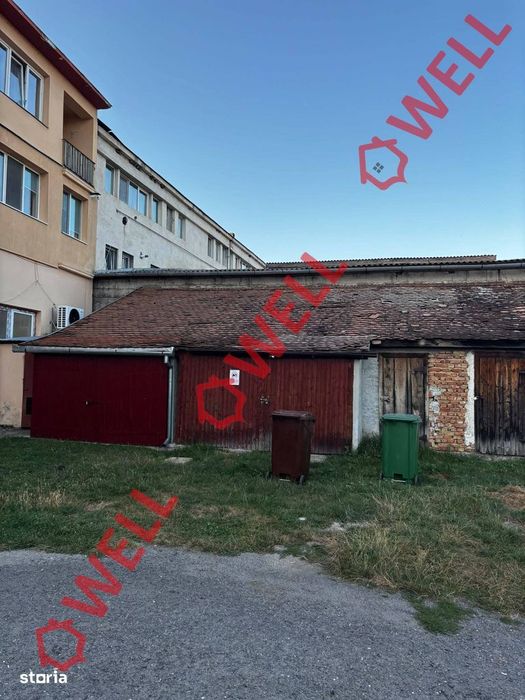 De vânzare apartament cu 3 camere ultracentral în Rupea!