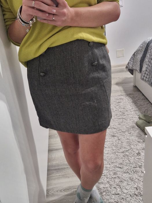 Fusta scurta marimea M