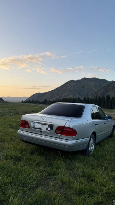 Mercedes-Benz срочно продается