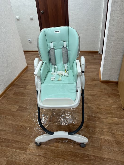 Детский стул для кормления