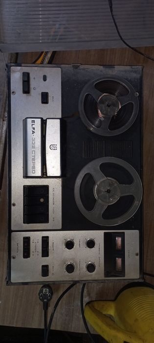 Продам магнитофон бабинный
