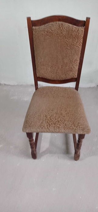 Спалня,подматрачно,матрак ,столове, електрическа шевна машина