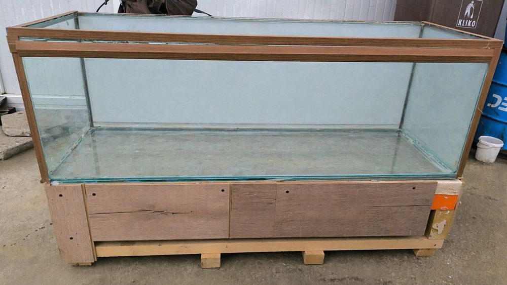 Аквариум 200 литра