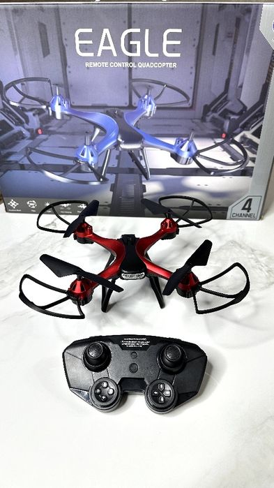 Dron. Дрон. Квадрокоптер игрушка. Без камеры.