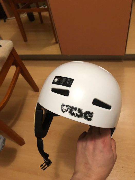 Каски за bmx/dirt jump