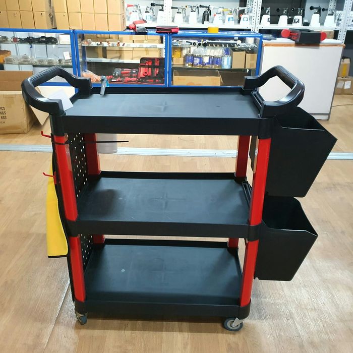 Мобильный стол для сто детейлинга