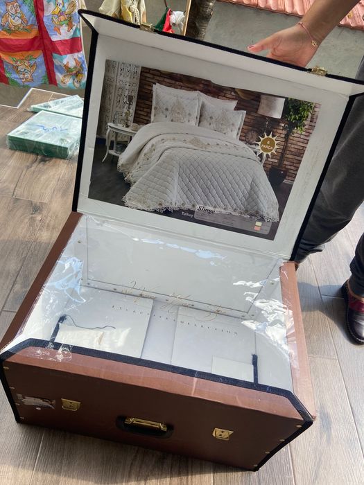 Луксозно италианско покривало за спалня Laura Blasi