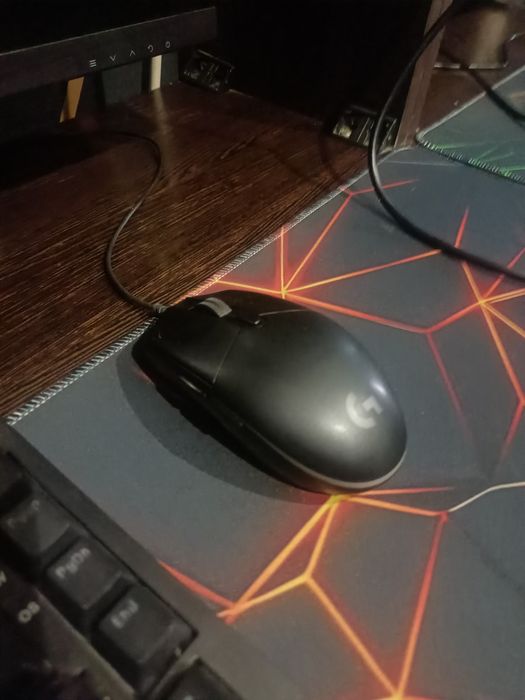 Игровая мышка Logitech G 102