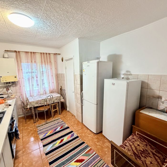 Vand Apartament 2 camere