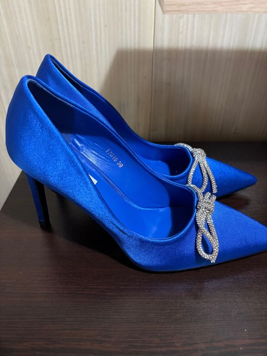 Дамски официални обувки