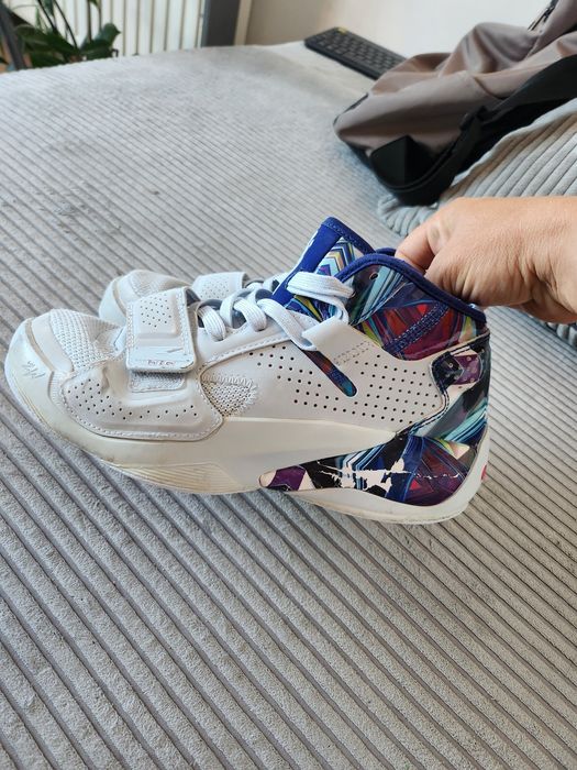 Nike Jordan Zion 2