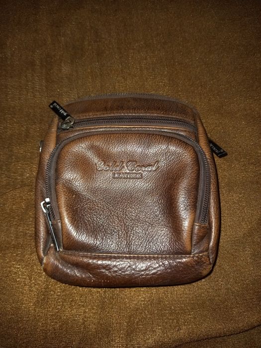 Продаёся мужская барсетка