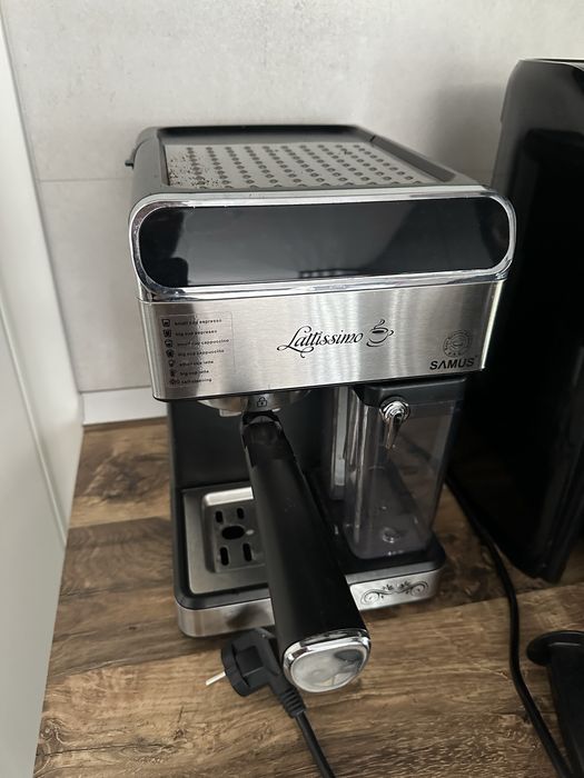 Espressor Samus Lattissimo - 1350w, 20 bari