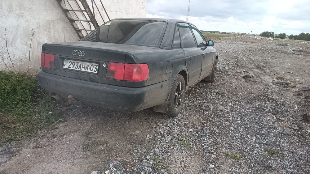 Продам экономичный  Audi A6 C4 Газ — бензин