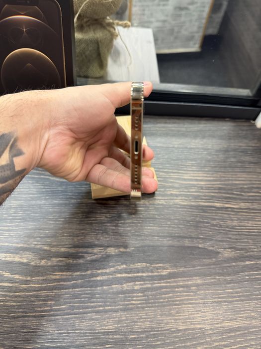 MrsAmanet: iphone 12 pro max impecabil