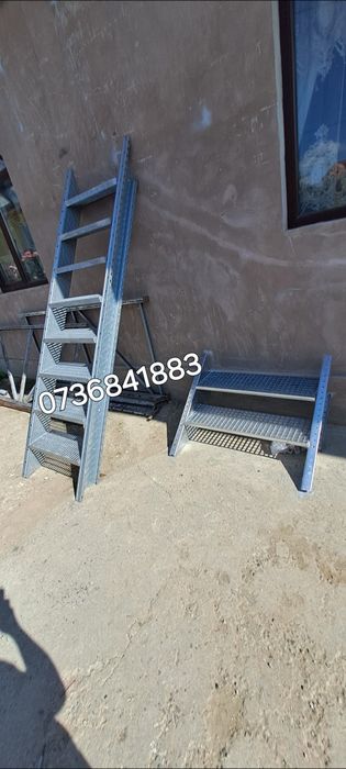 Scări metalice profesionale 85x27