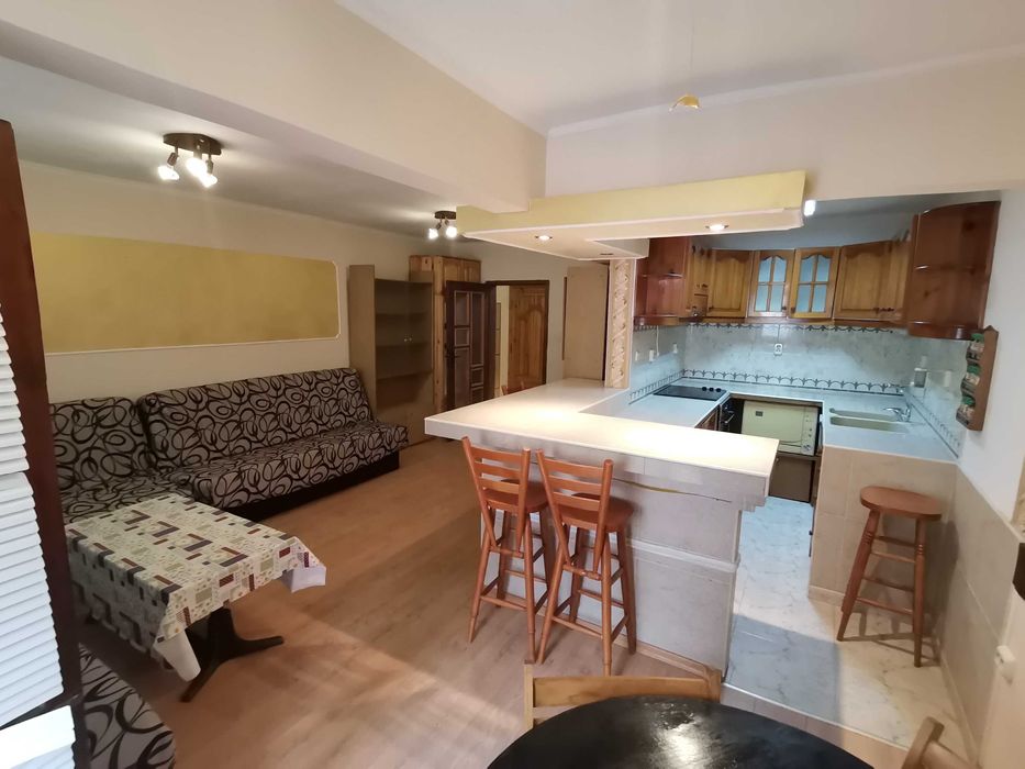 Дава се под наем Двустаен апартамент в Бургас, Възраждане - 78 кв.м за 178.5 € - Снимка #4