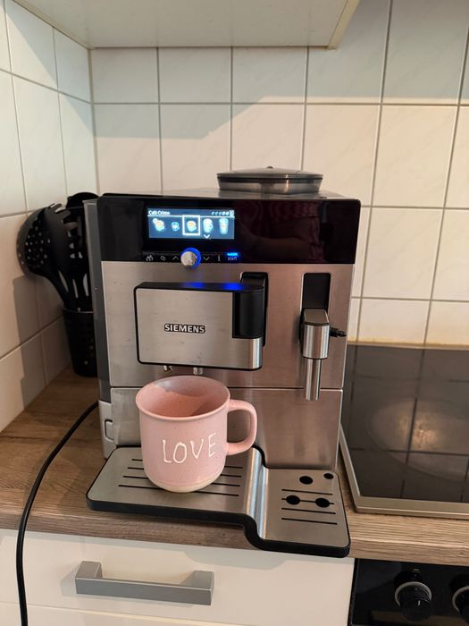 Siemens EQ8 Series 900 кафемашина