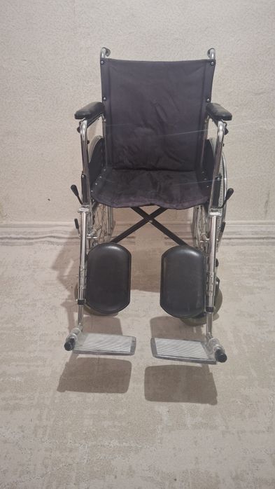 Инвалидная коляска