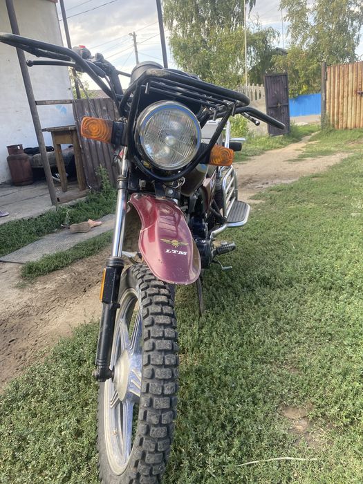 Продам мотоцикл лтм 150 кубов