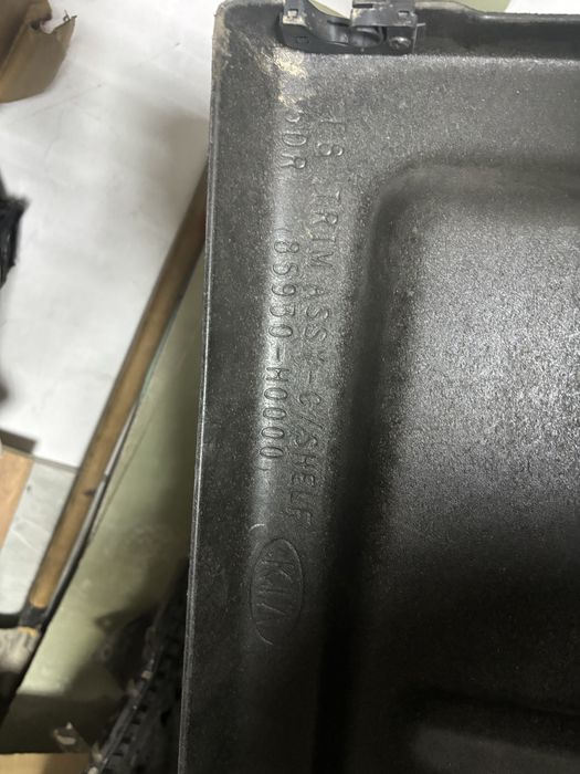 Полка KIA x-line