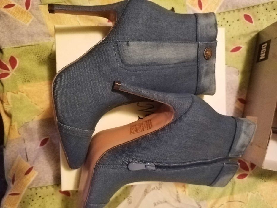 Botine noi ,elegante  denim, nr 37