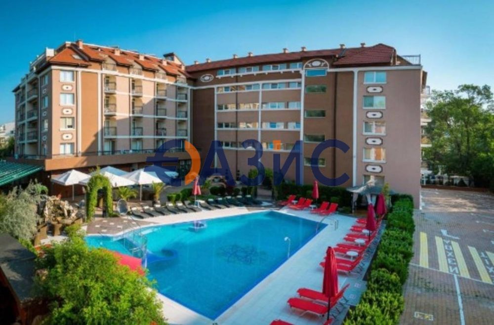 Продава се Едностаен апартамент в к.к. Слънчев бряг - 34 кв.м за 900 €/кв.м - Снимка #14