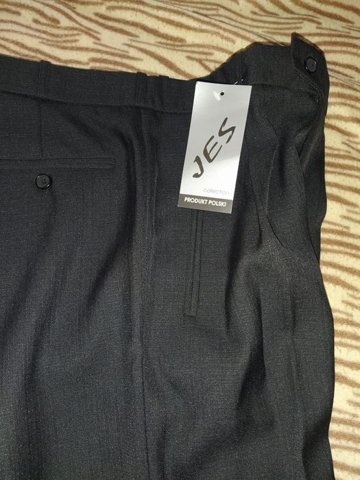 Мъжки костюм ,чисто нов