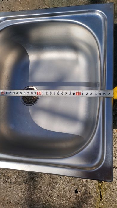 Кухненска мивка алпака  и ретро аптечка