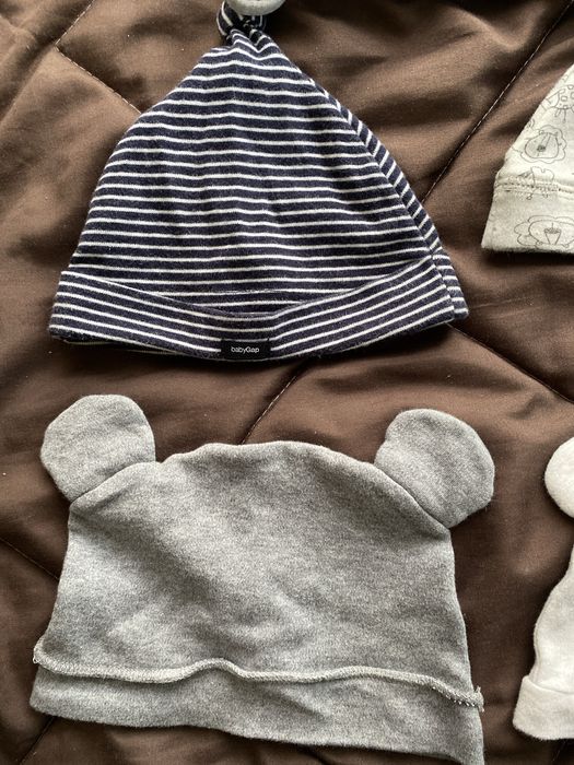 Комплект шапки за момче