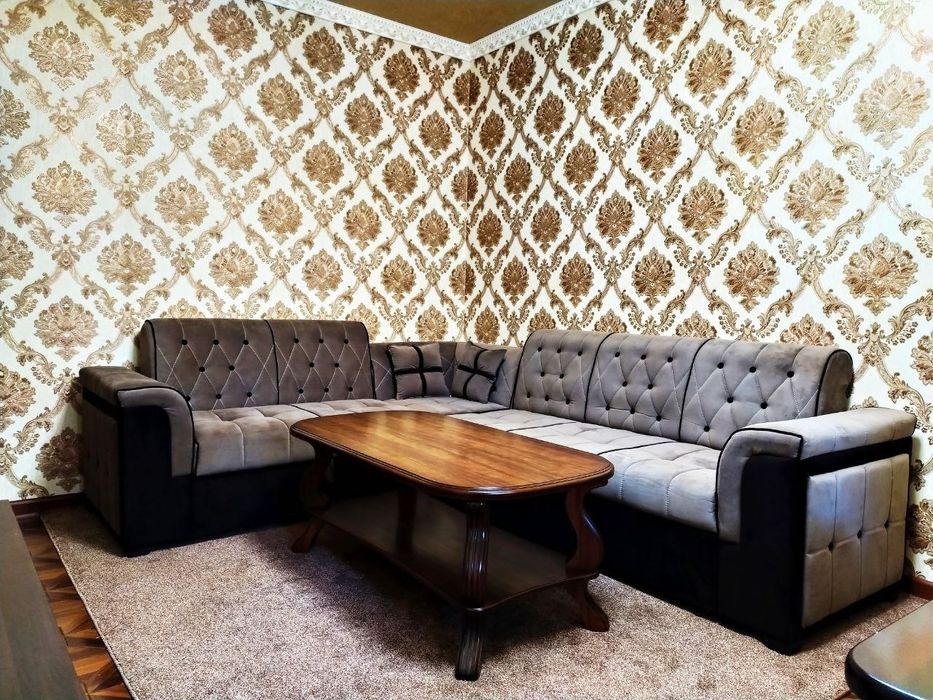 Срочно Своя! Продам Чиланзар 8кв. 2/1/4 разделка. Евро+обстановка.