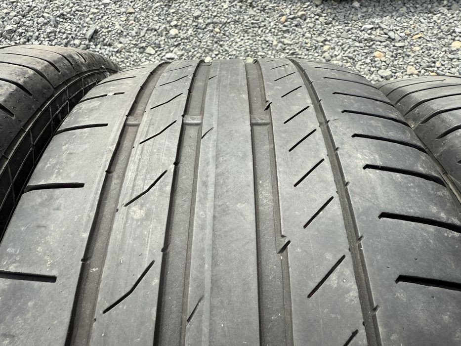 4бр. Летни Гуми С Борд 235/50R/18 -CONTINENTAL- DOT:1220- 3.9мм.