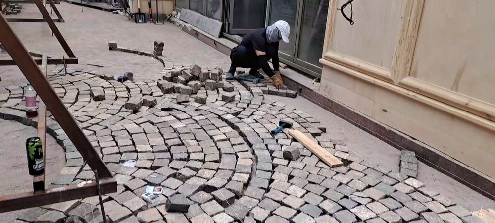 Укладка брусчатки