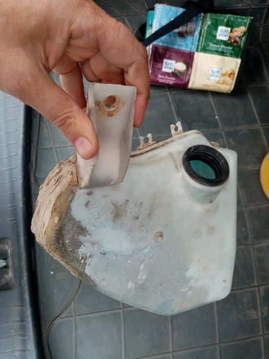 Бачок омывателя Лифан х60