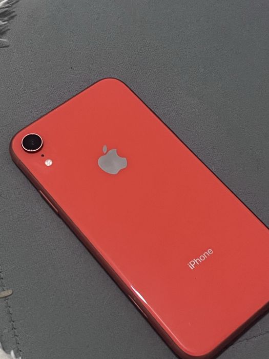 iPhone xr на запчасти