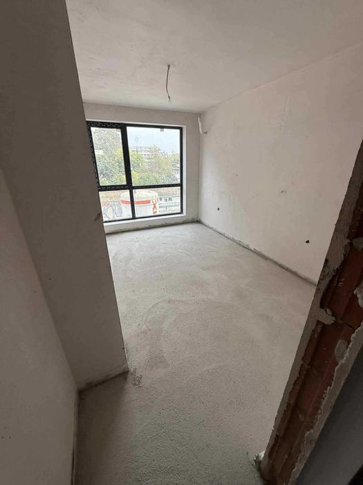 Продавам тристаен апартамент в Trakia Green Park Plovdiv