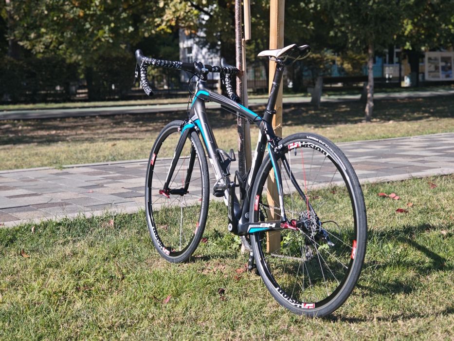 Bicicleta Cursiera BH Prisma 7.5 - Carbon - Marime XL
