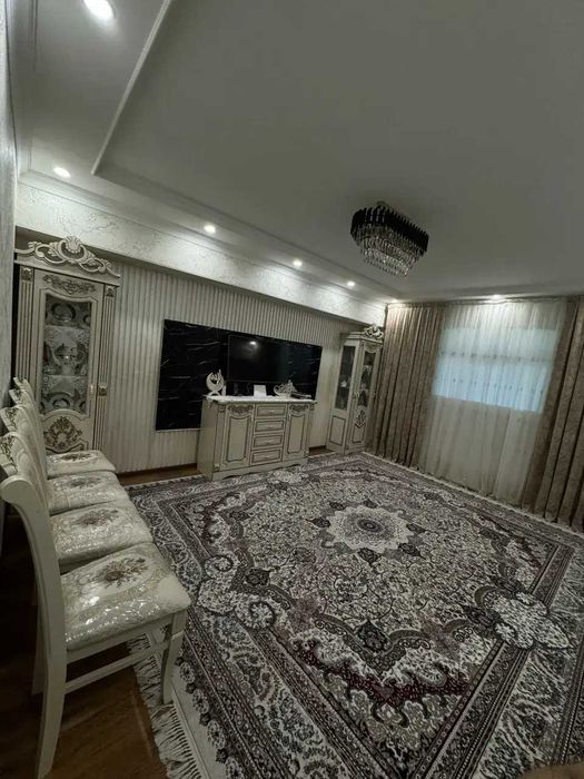 Б1 Срочно Сдается 2-ком квартира 16-квартл Метро Чиланзар - 90м2