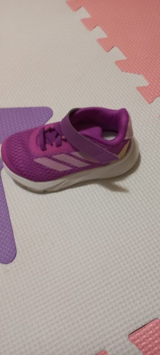 Adidas copii fete mărimea 23 prer 50 ron