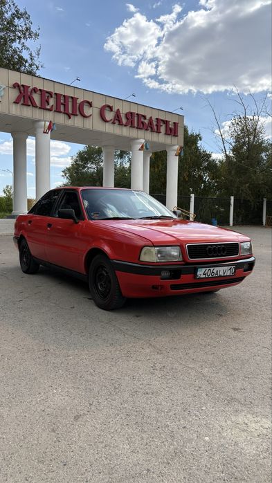 Продам Ауди 80 б3
