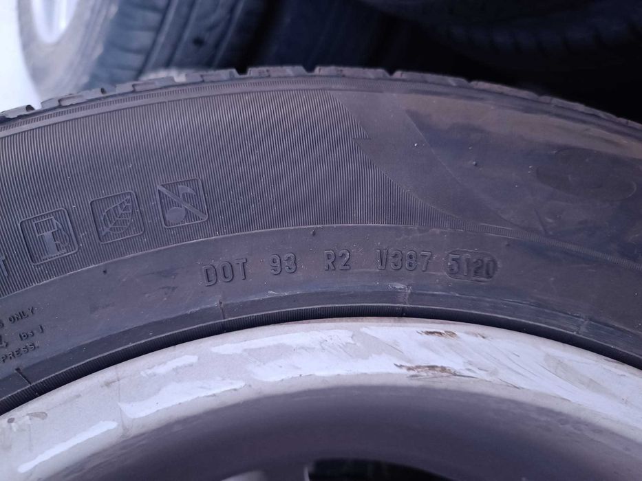 Jante Roti Dezent Audi Q5 Cauciucuri Iarna 235 65 17 5x112