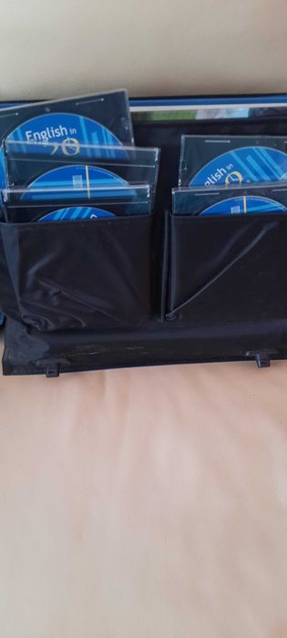 Спешно ! Продавам комплект за учене на английски