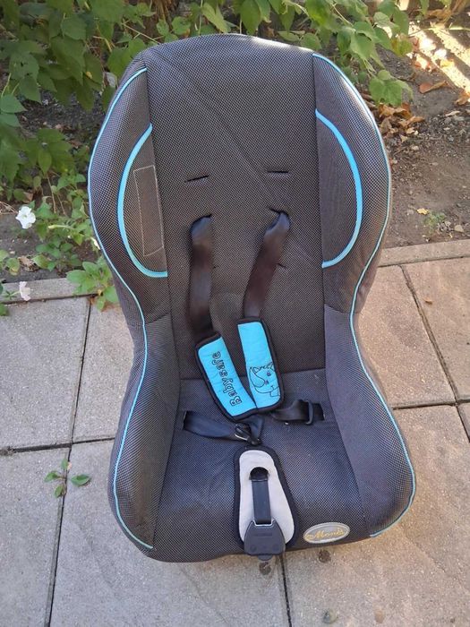 Детско столче за кола